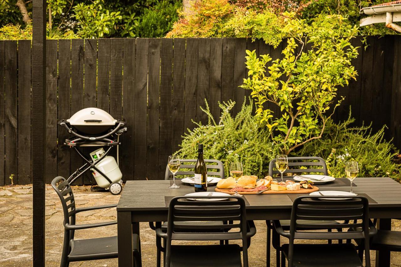 Deco Villa Havelock North Bagian luar foto
