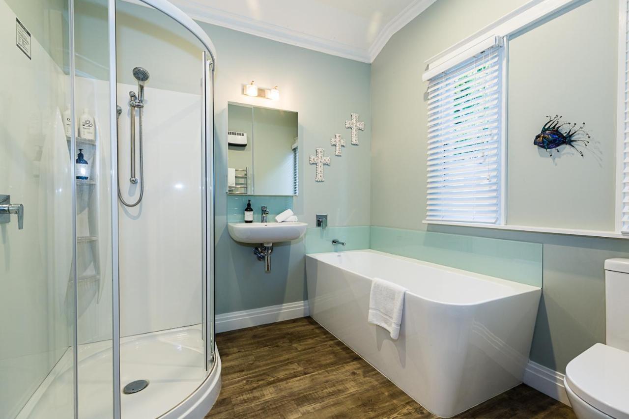 Deco Villa Havelock North Bagian luar foto